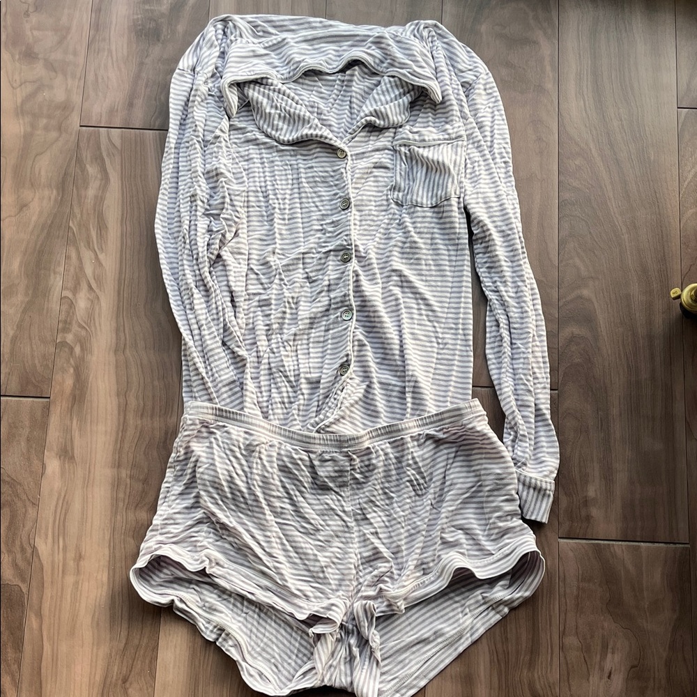 UGG purple striped pajama set